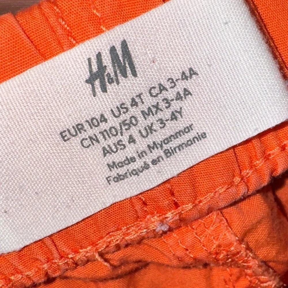 HM Boys Vibrant Orange Athletic Shorts Kids Size 4T Elastic Waist Drawstring‎